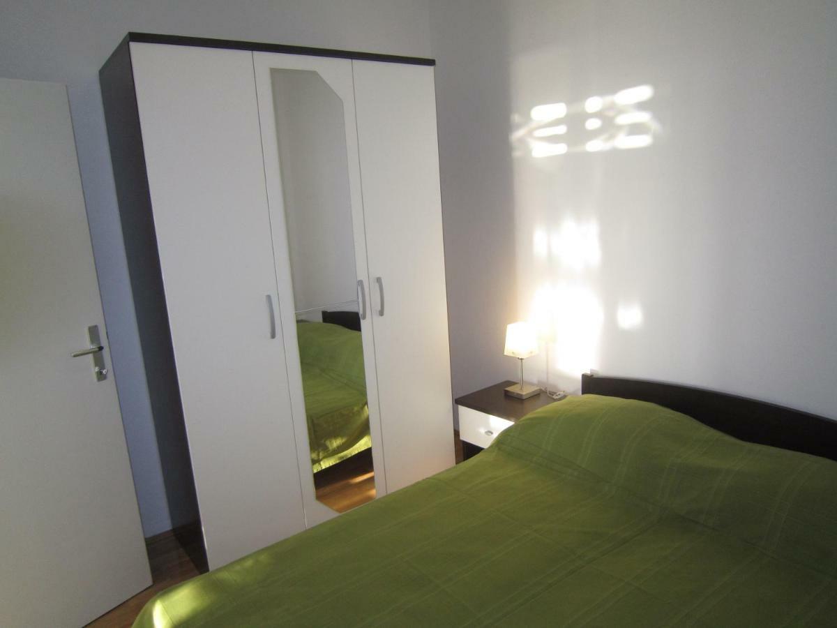 Apartments Sandra โรกอซนิซา ภายนอก รูปภาพ